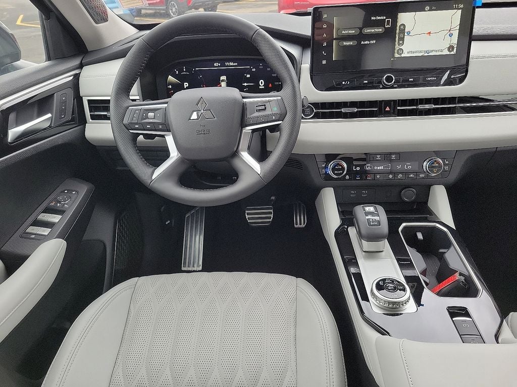 2025 Mitsubishi Outlander Platinum Edition