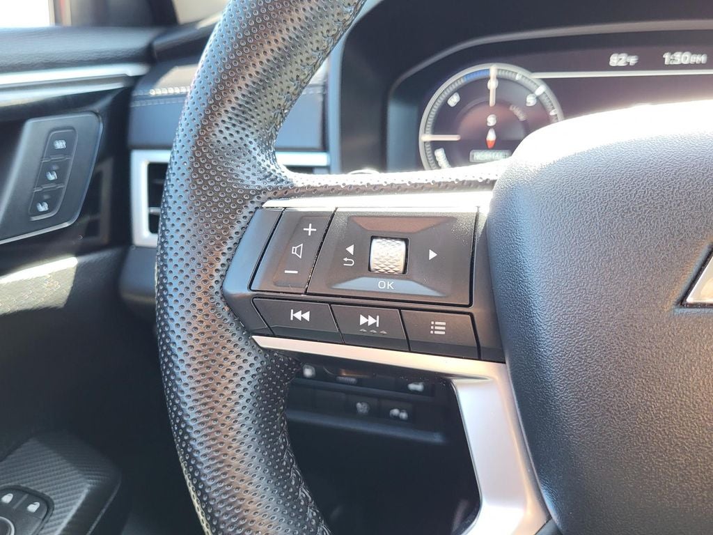 2023 Mitsubishi Outlander PHEV SEL