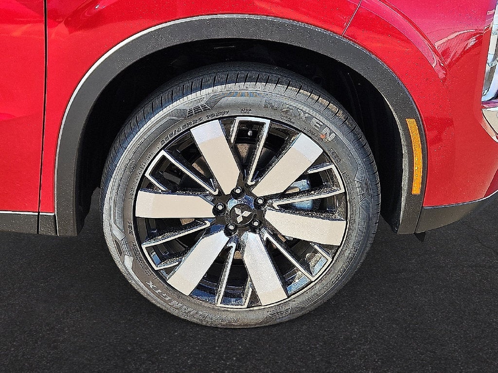 2026 Mitsubishi Outlander PHEV SE