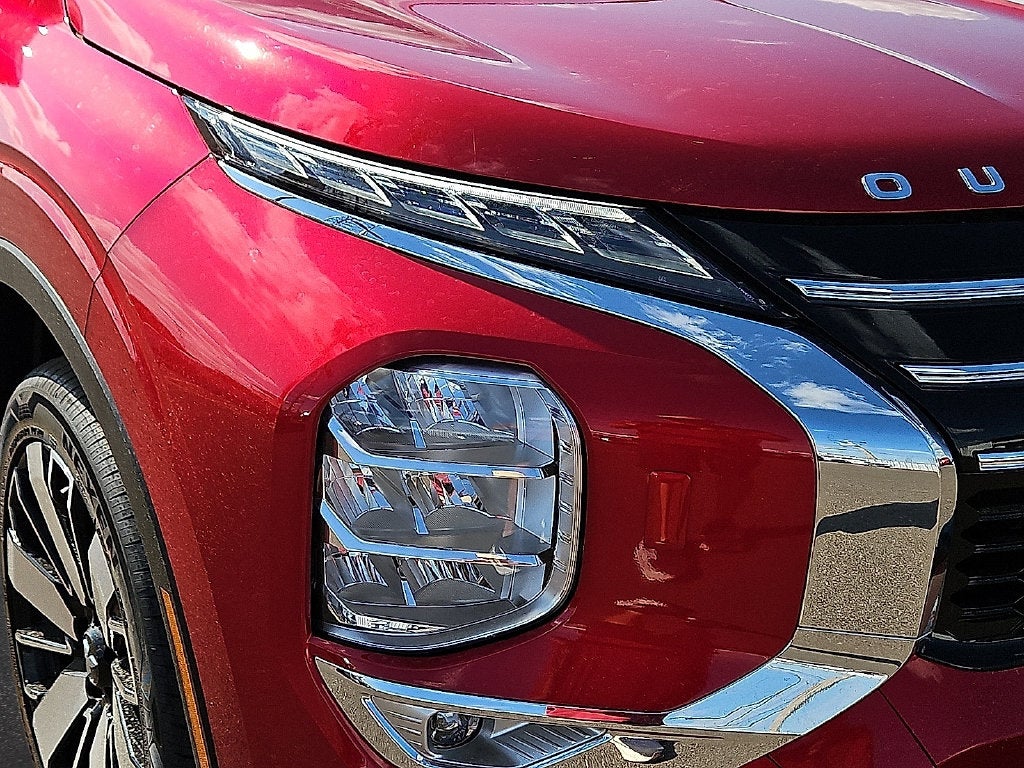 2026 Mitsubishi Outlander PHEV SE