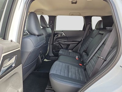 2026 Mitsubishi Outlander PHEV SE