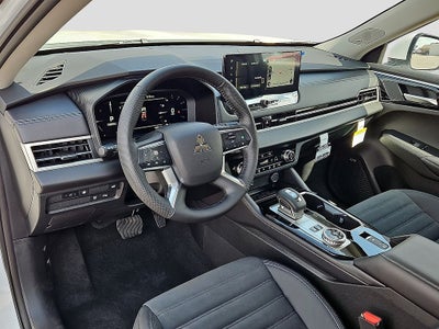 2026 Mitsubishi Outlander PHEV SE