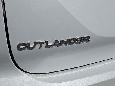 2026 Mitsubishi Outlander PHEV SE