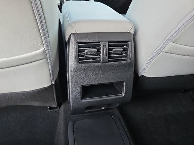 2026 Mitsubishi Outlander PHEV SE