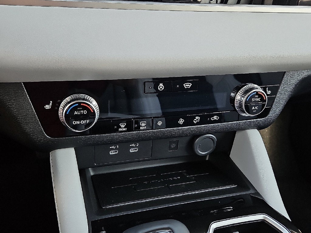 2026 Mitsubishi Outlander PHEV SE