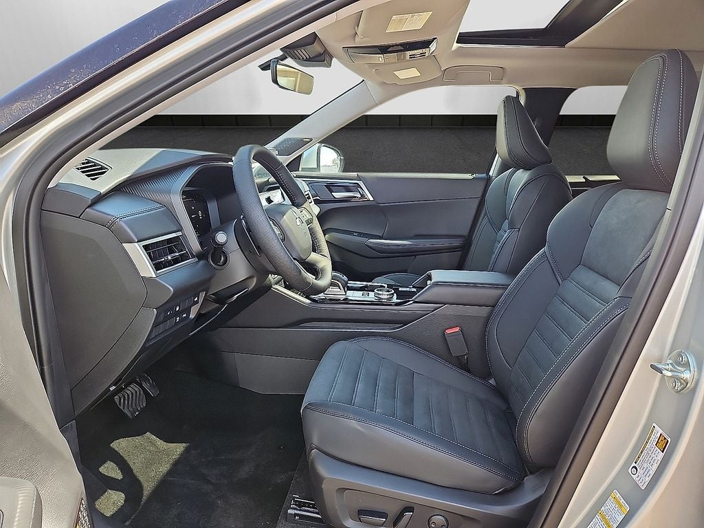 2026 Mitsubishi Outlander PHEV SE