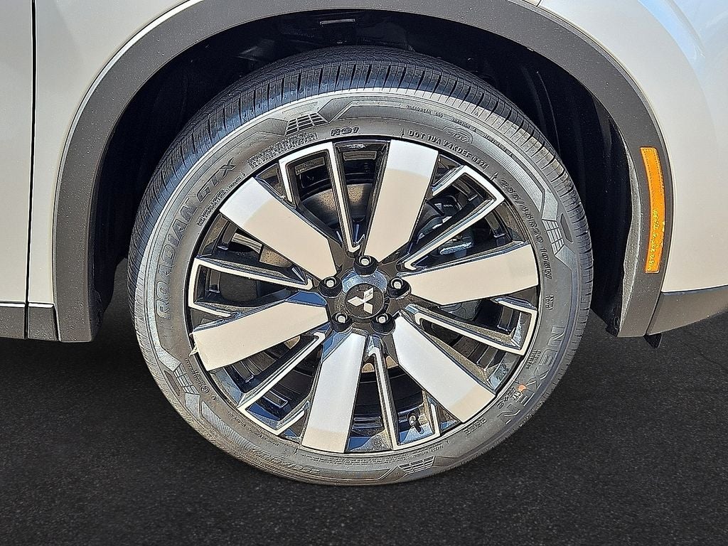 2026 Mitsubishi Outlander PHEV SE