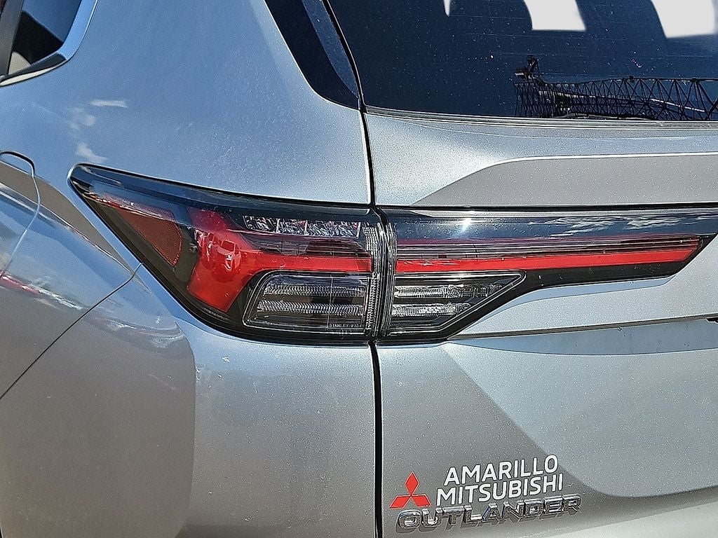 2026 Mitsubishi Outlander PHEV SE