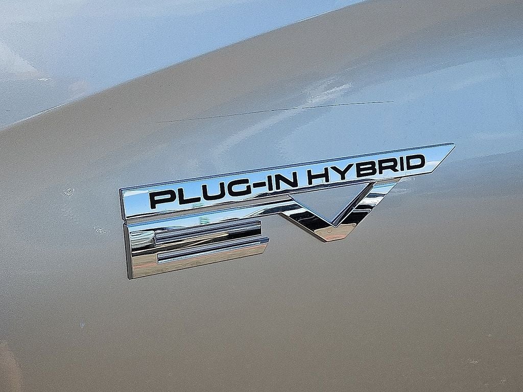 2026 Mitsubishi Outlander PHEV SE