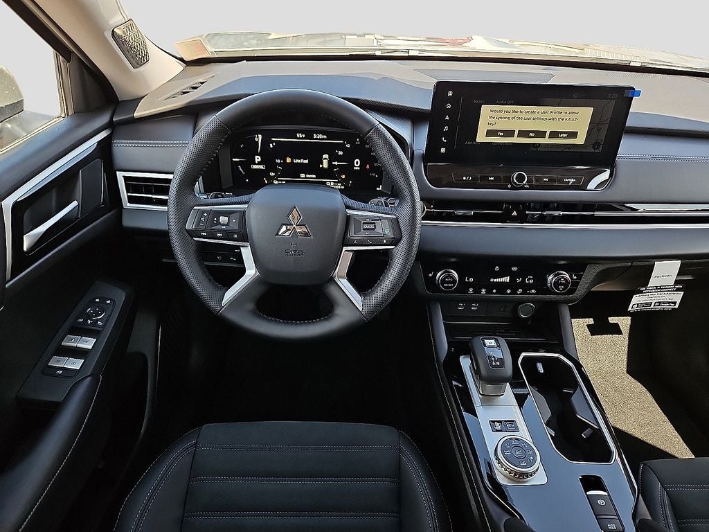 2026 Mitsubishi Outlander PHEV SE