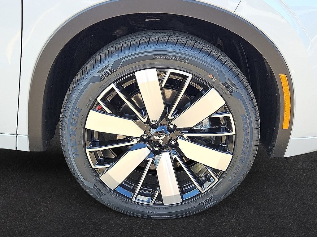 2026 Mitsubishi Outlander PHEV SEL