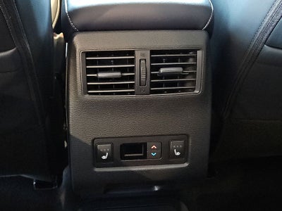 2025 Mitsubishi Outlander PHEV SEL