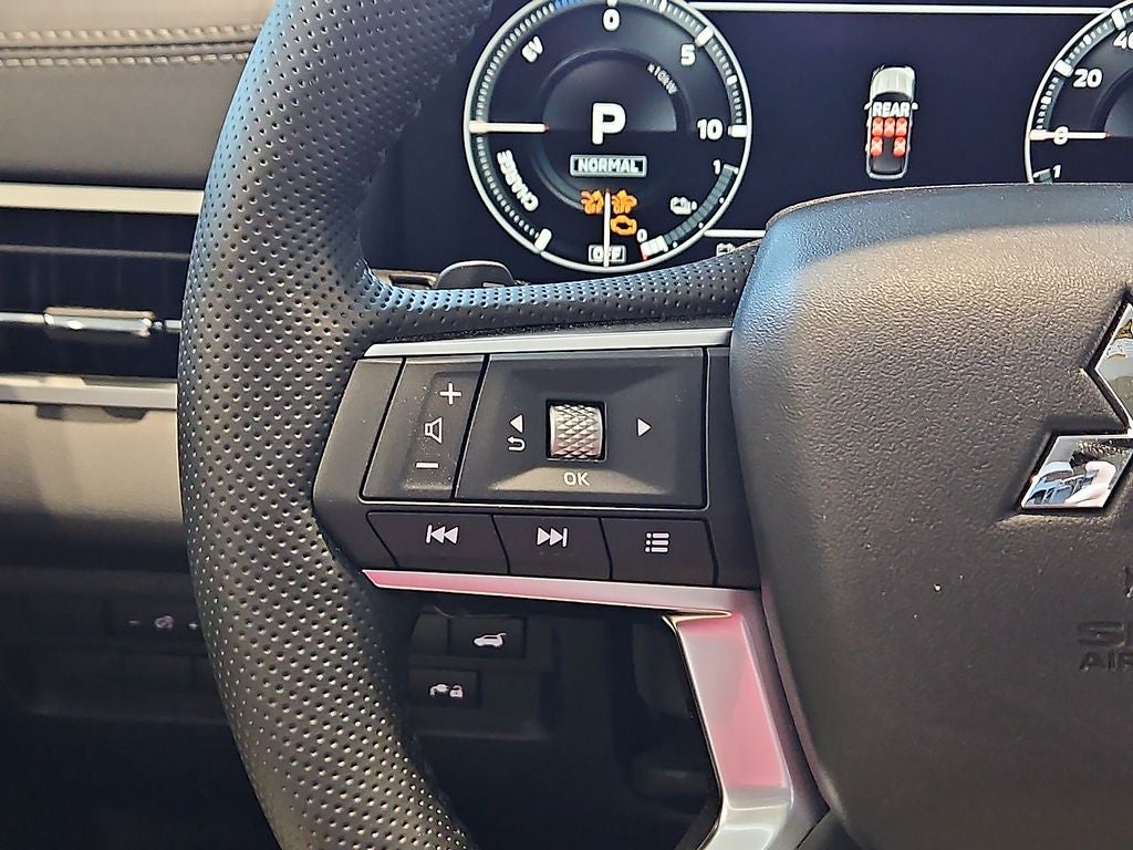 2025 Mitsubishi Outlander PHEV SEL