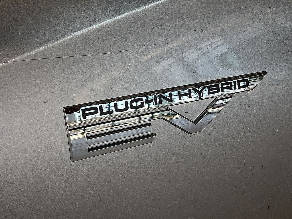 2025 Mitsubishi Outlander PHEV SEL