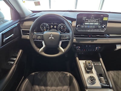 2025 Mitsubishi Outlander PHEV SEL