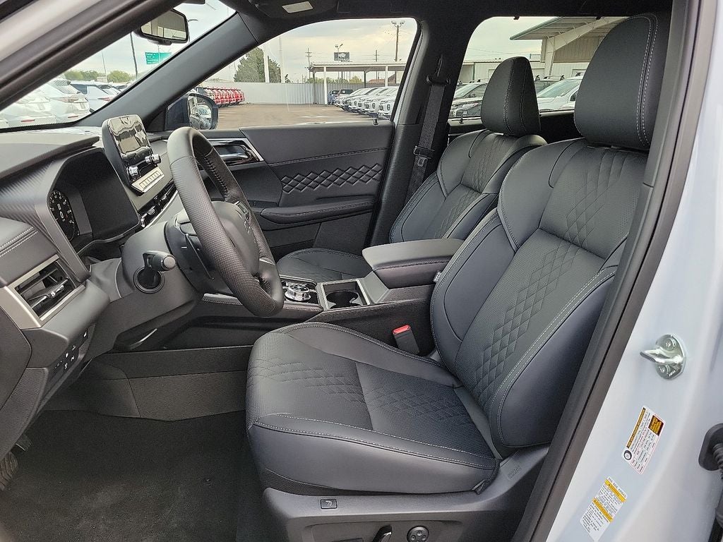 2025 Mitsubishi Outlander PHEV SEL Black Edition