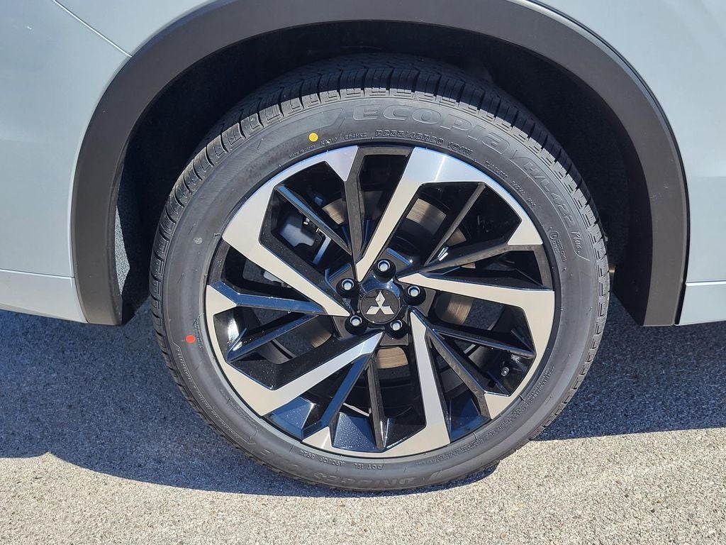 2025 Mitsubishi Outlander PHEV SEL