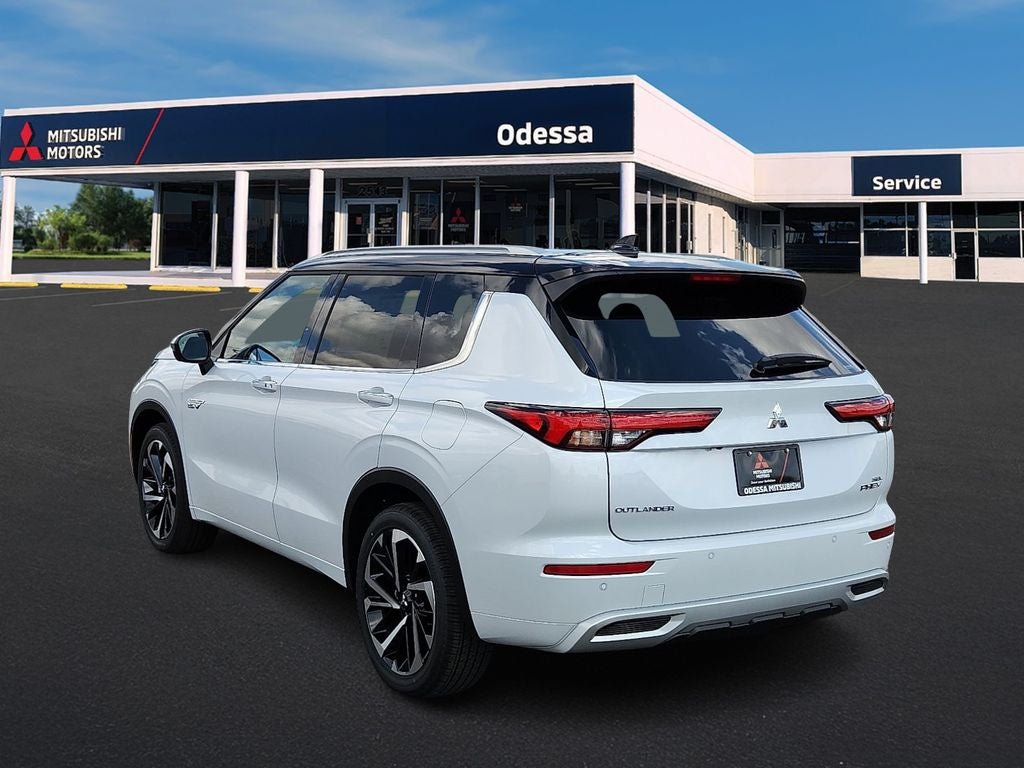 2025 Mitsubishi Outlander PHEV SEL