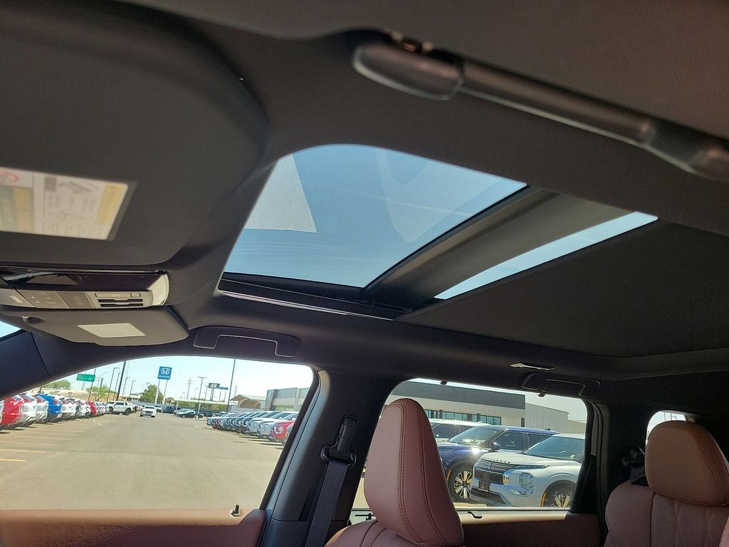 2026 Mitsubishi Outlander PHEV SEL
