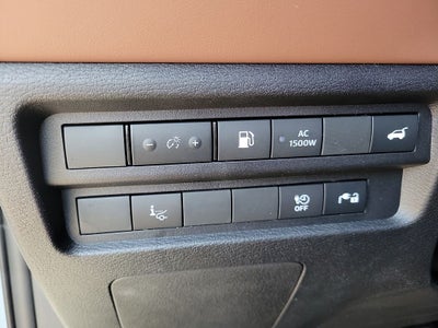 2026 Mitsubishi Outlander PHEV SEL