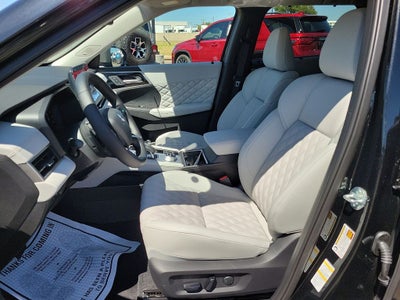 2025 Mitsubishi Outlander PHEV SEL Platinum Edition