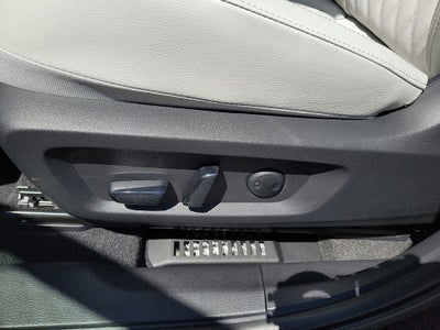 2025 Mitsubishi Outlander PHEV SEL Platinum Edition