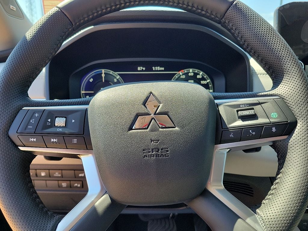 2025 Mitsubishi Outlander PHEV SEL Platinum Edition