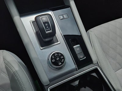2025 Mitsubishi Outlander PHEV SEL