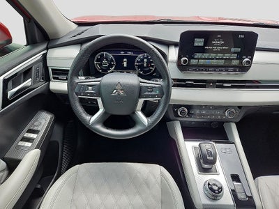 2025 Mitsubishi Outlander PHEV SEL