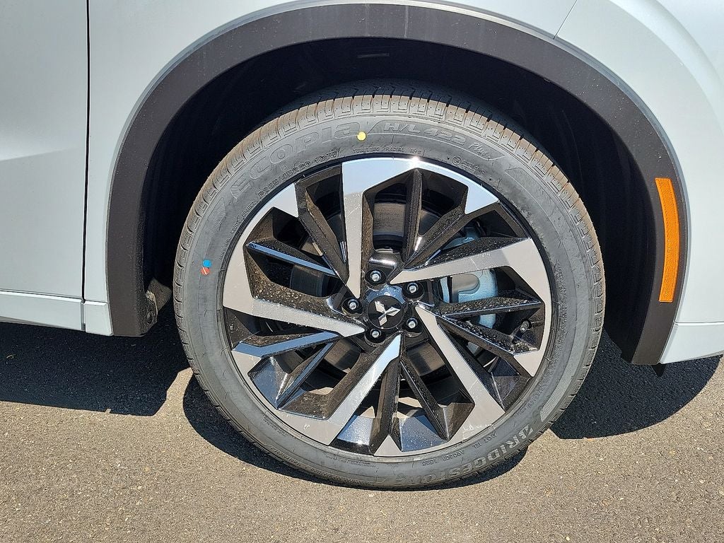 2025 Mitsubishi Outlander PHEV SEL