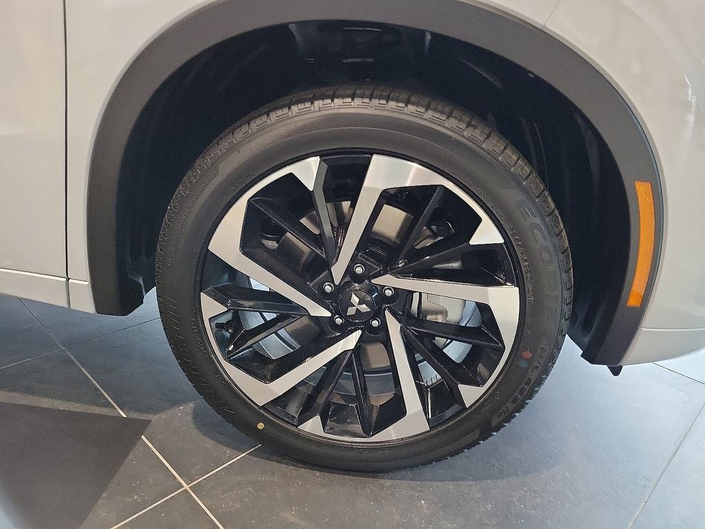 2025 Mitsubishi Outlander PHEV SEL