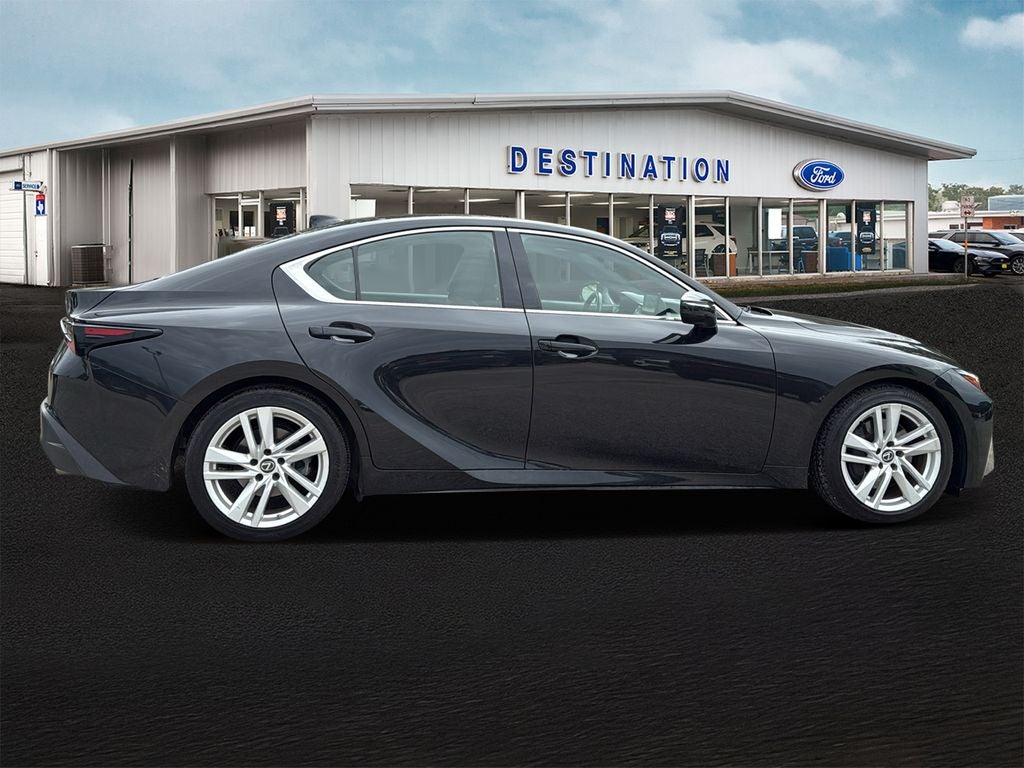 2023 Lexus IS 300