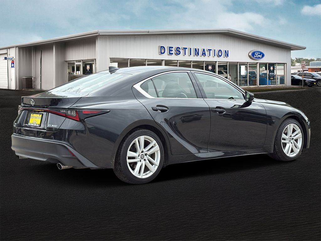2023 Lexus IS 300