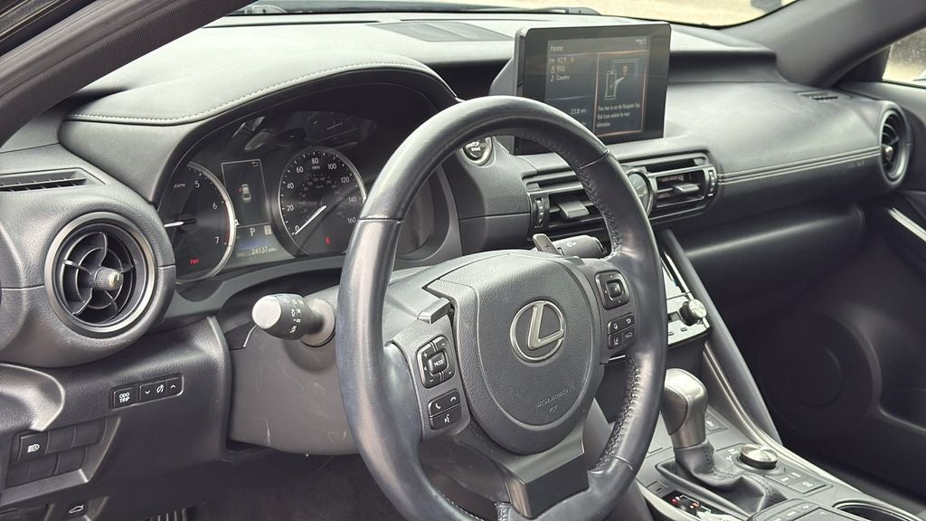 2023 Lexus IS 300