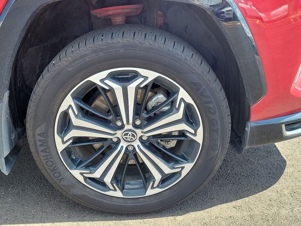 2024 Toyota RAV4 Prime XSE