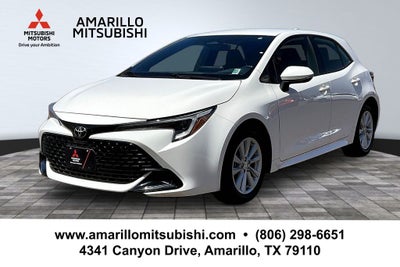 2025 Toyota Corolla Hatchback SE