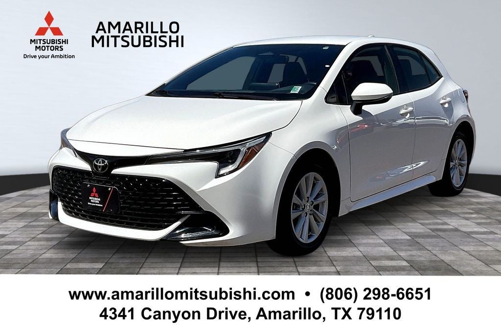 2025 Toyota Corolla Hatchback SE