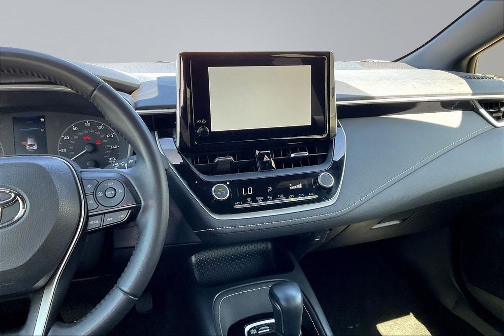 2025 Toyota Corolla Hatchback SE