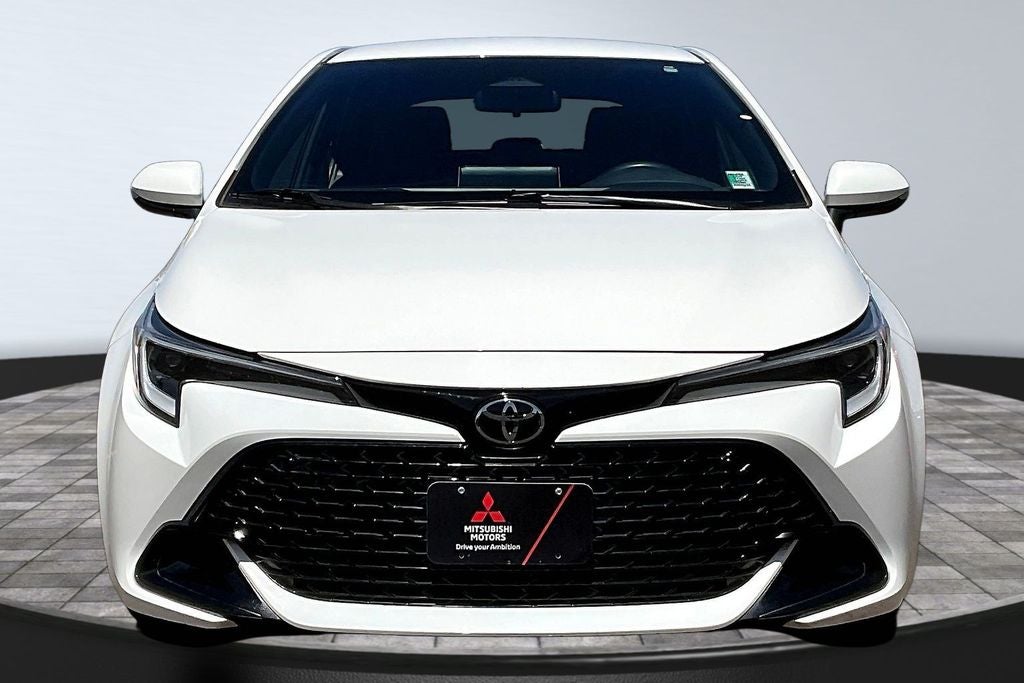 2025 Toyota Corolla Hatchback SE