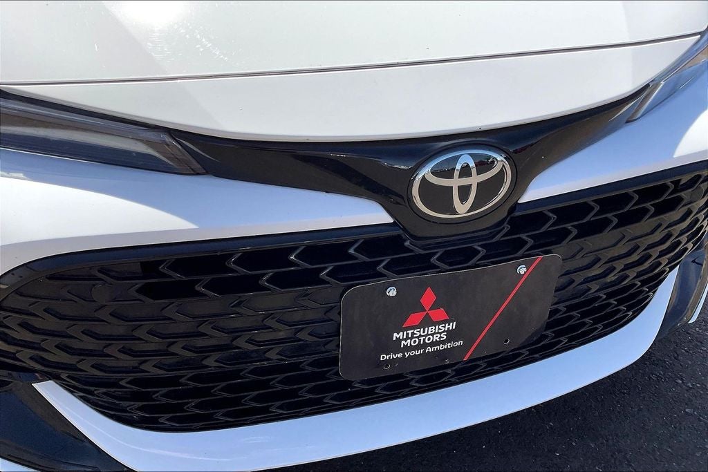 2025 Toyota Corolla Hatchback SE