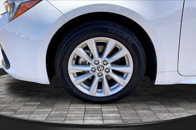 2025 Toyota Corolla Hatchback SE