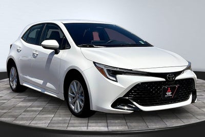 2025 Toyota Corolla Hatchback SE