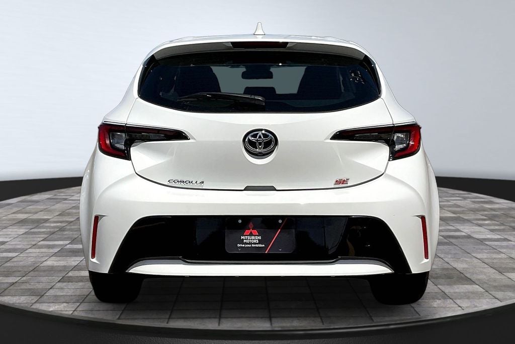 2025 Toyota Corolla Hatchback SE