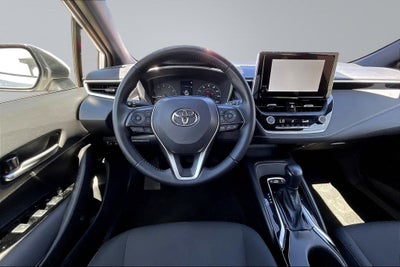 2025 Toyota Corolla Hatchback SE