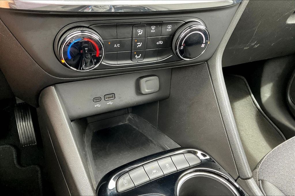2025 Buick Encore GX Preferred