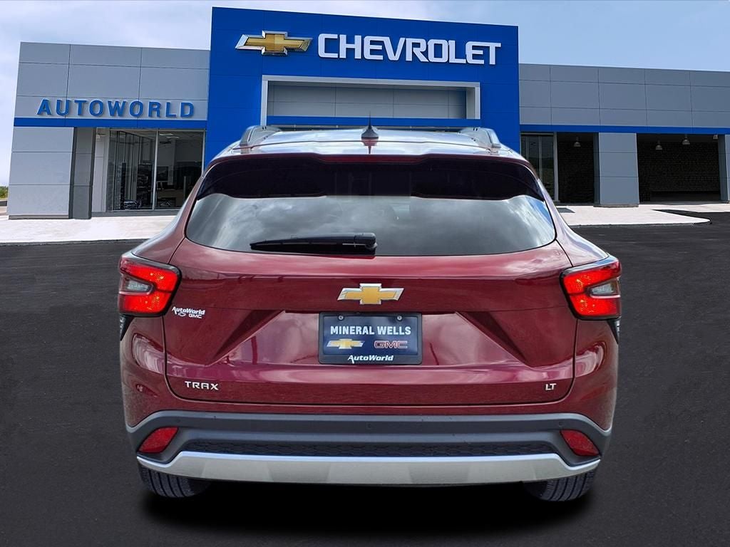 2024 Chevrolet Trax LT
