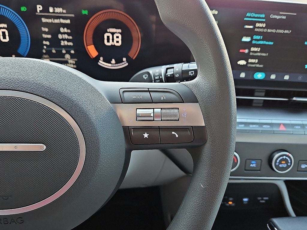 2025 Hyundai Kona SE