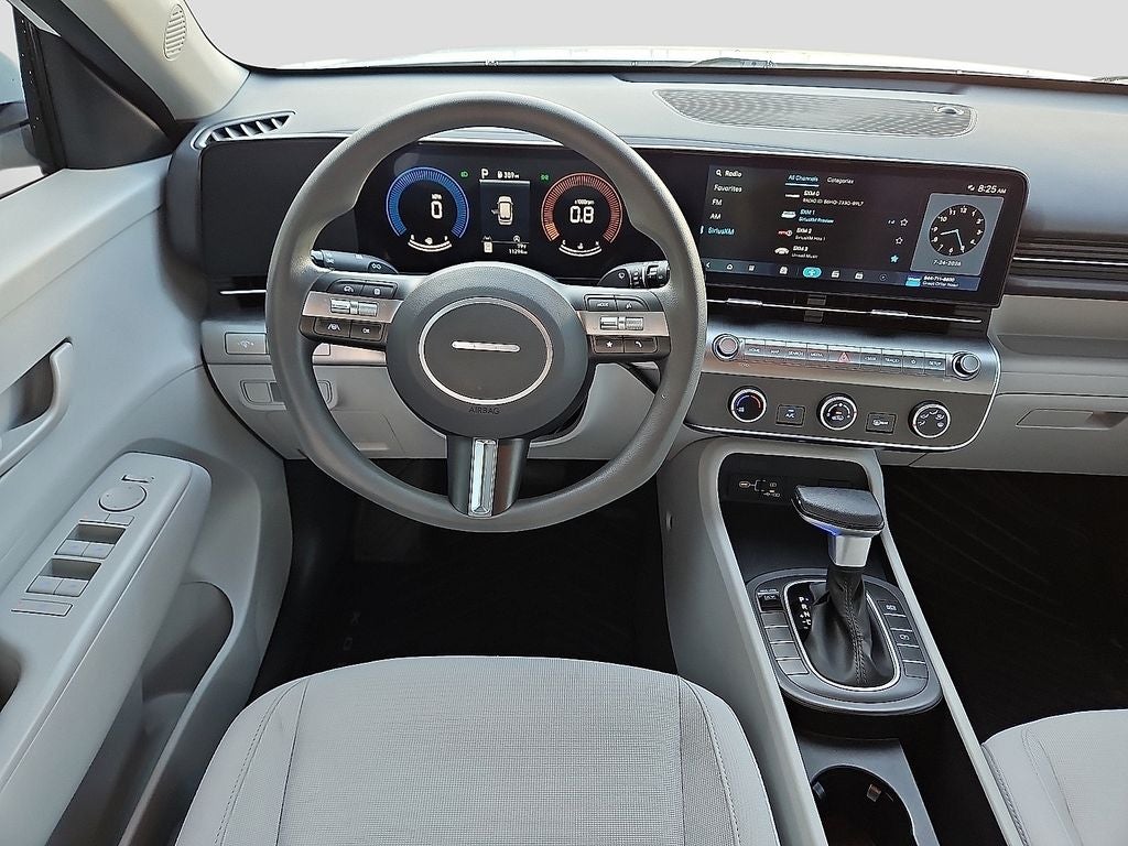 2025 Hyundai Kona SE