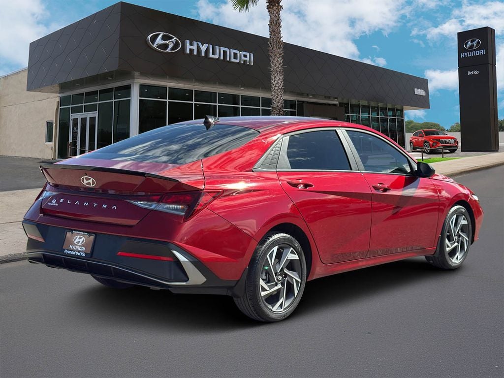 2025 Hyundai Elantra SEL Sport