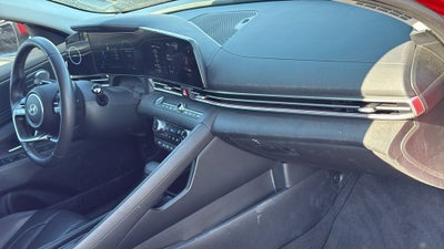 2024 Hyundai Elantra Hybrid Limited